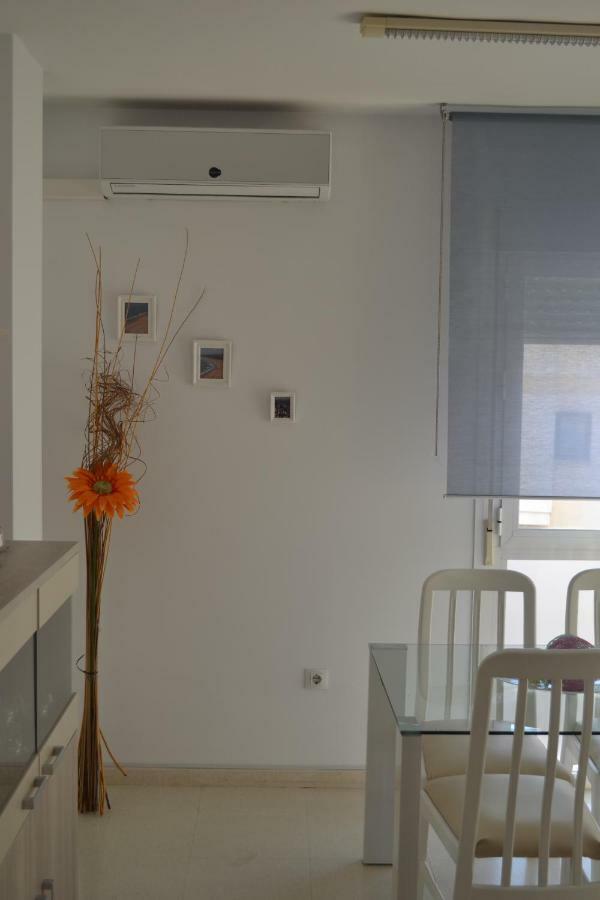Apartamentos Coralba - Duplex Bahia De Cadiz サン・フェルナンド エクステリア 写真